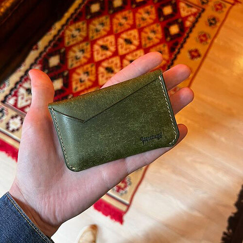 olive-wallet-back-square